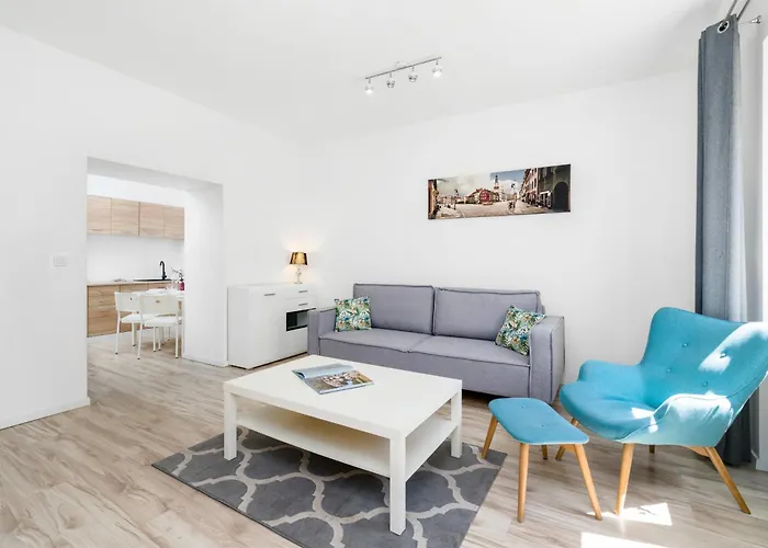 Modern One Bedroom Apartment In Poznan By Noclegi Renters